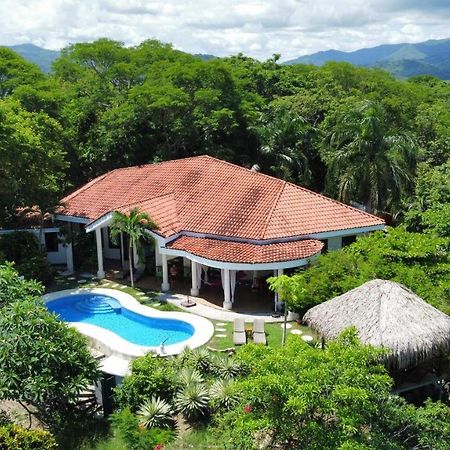 Villa Martina Palmgarden Sámara Esterno foto